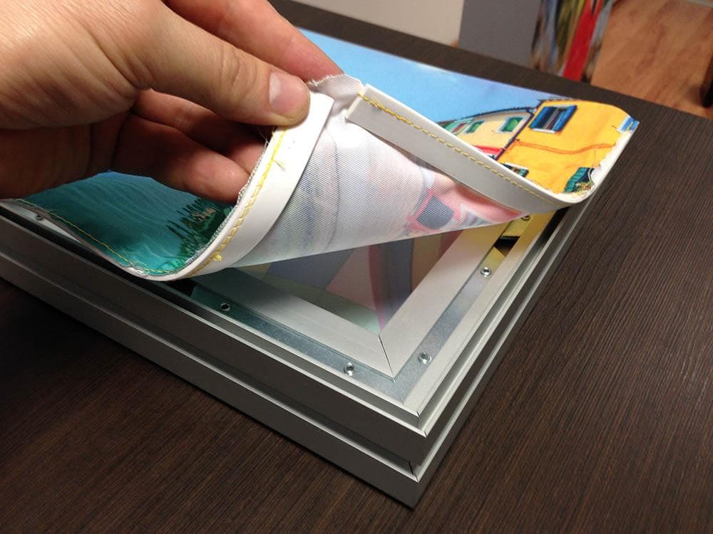 Несветящиеся вывески из текстиля